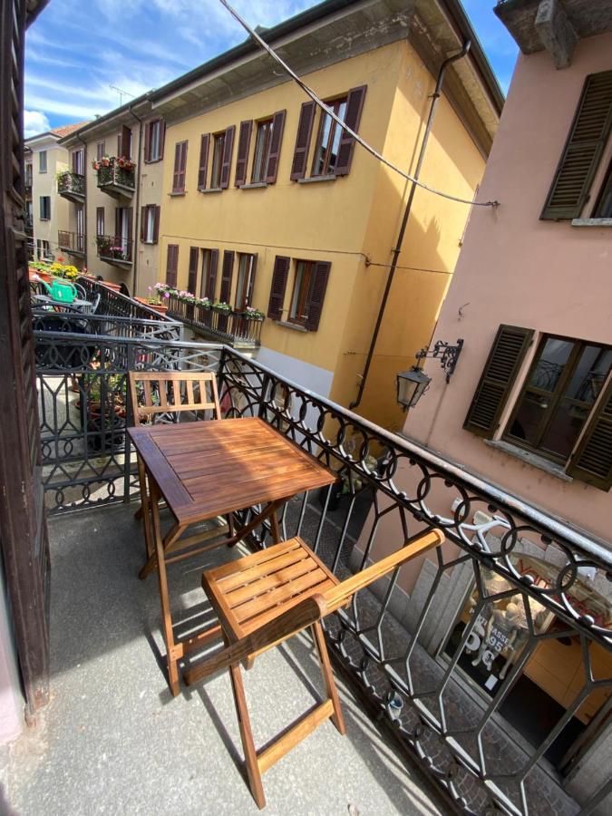 La Casa Del Corso Apartment Arona Exterior photo